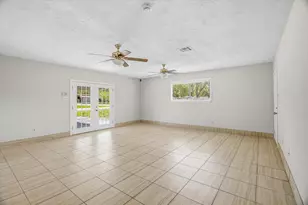 501 Ladd St, Dayton, TX 77535 - Photo 8