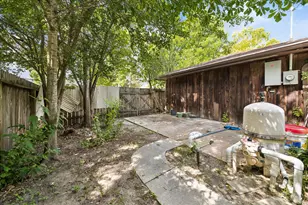 3314 Tanglewilde St, Houston, TX 77063 - Photo 22