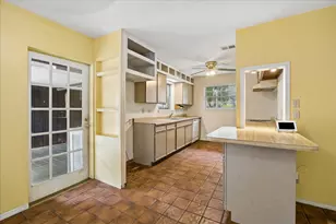 3314 Tanglewilde St, Houston, TX 77063 - Photo 14