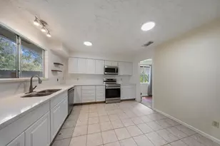 15738 Tammany Ln, Houston, TX 77082 - Photo 20