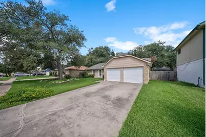 15738 Tammany Lane, Houston, TX 77082 - Photo 2