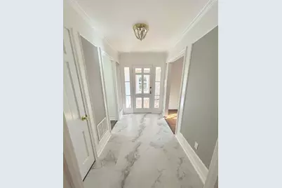 10010 Burgoyne Road, Houston, TX 77042 - Photo 8