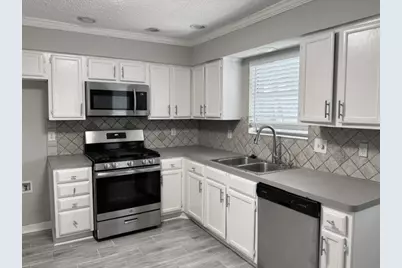 3131 Mosby Drive, Sugar Land, TX 77479 - Photo 6