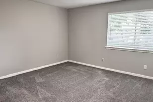 3131 Mosby Dr, Sugar Land, TX 77479 - Photo 12