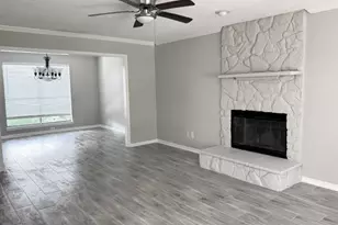 3131 Mosby Dr, Sugar Land, TX 77479 - Photo 4