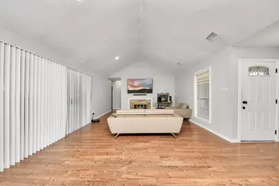 18046 Garden Manor Drive, Houston, TX 77084 - Photo 6