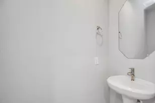 18506 Athena Flower Dr, Fresno, TX 77545 - Photo 4