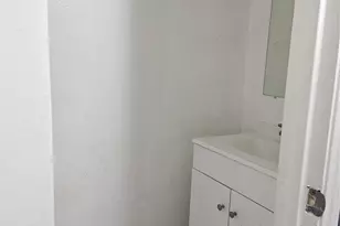 2252 Shadowdale Dr, Houston, TX 77043 - Photo 16