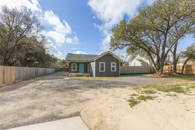 1557 E East William J Bryan Parkway, Bryan, TX 77803 - Photo 1