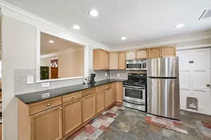 4558 Benning Dr, Houston, TX 77035 - Photo 12