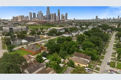 1612 Common Street, Houston, TX 77009 - Photo 1