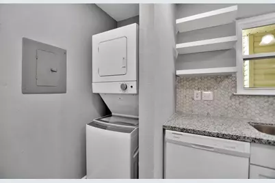 7600 Emmett F Lowry Expressway #313, Texas City, TX 77591 - Photo 2