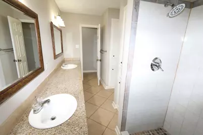 6223 Autumn Forest Drive, Houston, TX 77092 - Photo 20