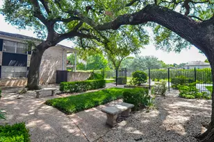 7900 Westheimer Rd, Houston, TX 77063 - Photo 2