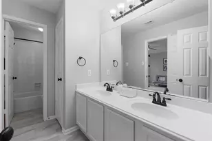 3915 Cinnamon Fern Ct, Houston, TX 77059 - Photo 26