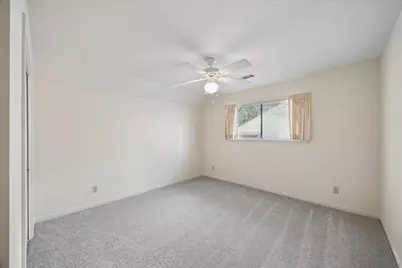 3902 Holder Forest Drive, Houston, TX 77088 - Photo 32