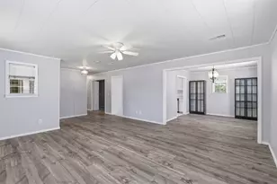 1310 Brazos St, Hempstead, TX 77445 - Photo 6