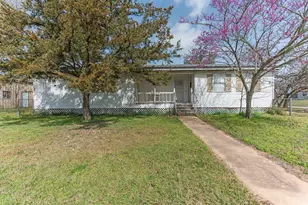 1310 Brazos St, Hempstead, TX 77445 - Photo 28