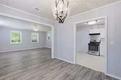 1310 Brazos Street, Hempstead, TX 77445 - Photo 8