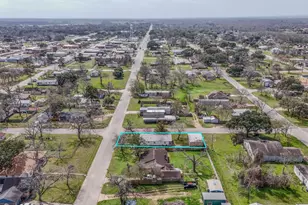 1310 Brazos St, Hempstead, TX 77445 - Photo 40