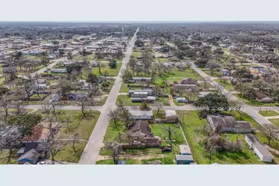 1310 Brazos Street, Hempstead, TX 77445 - Photo 42