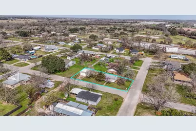 1310 Brazos Street, Hempstead, TX 77445 - Photo 38