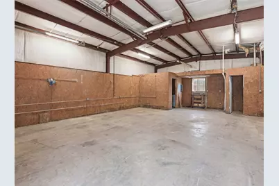 1310 Brazos Street, Hempstead, TX 77445 - Photo 26