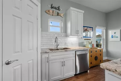 22318 Vista Del Mar, Galveston, TX 77554 - Photo 14