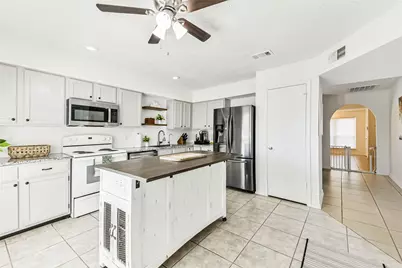 19323 Hollowlog Drive, Katy, TX 77449 - Photo 14