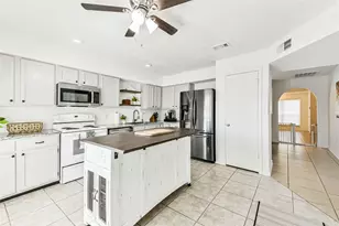 19323 Hollowlog Dr, Katy, TX 77449 - Photo 14