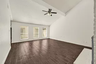 4222 Wildacres Dr, Houston, TX 77072 - Photo 4