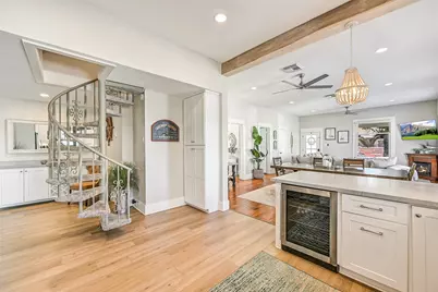 2302 Mike Gaido Boulevard, Galveston, TX 77550 - Photo 12