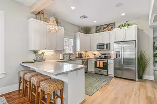 2302 Mike Gaido Blvd, Galveston, TX 77550 - Photo 8