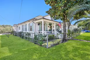 2302 Mike Gaido Blvd, Galveston, TX 77550 - Photo 32