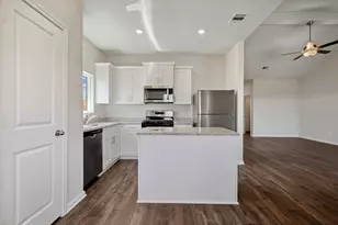 10399 Red Cardinal Dr, Houston, TX 77328 - Photo 6