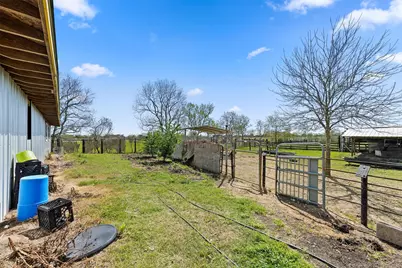 4832 Belton Lane, Anahuac, TX 77514 - Photo 20