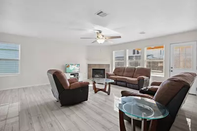 8006 Saffron Lane, Baytown, TX 77521 - Photo 8