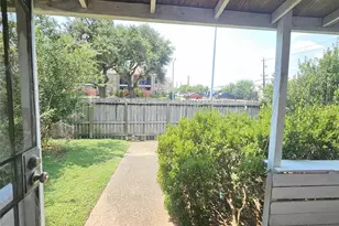 6201 Ranchester Dr, Houston, TX 77036 - Photo 24