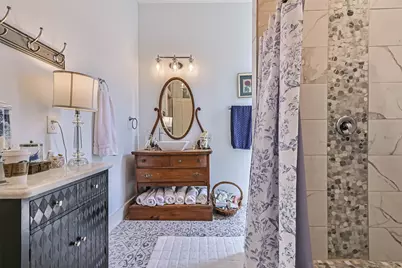 1819 Ball, Galveston, TX 77550 - Photo 36