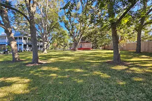 603 Landrum Ave, League City, TX 77573 - Photo 4