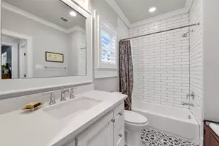 508 E 25th St, Houston, TX 77008 - Photo 18