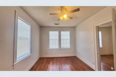 3902 Dallas Street #6, Houston, TX 77023 - Photo 8