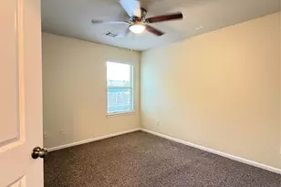 1134 Shadow Glenn Dr, Conroe, TX 77301 - Photo 8