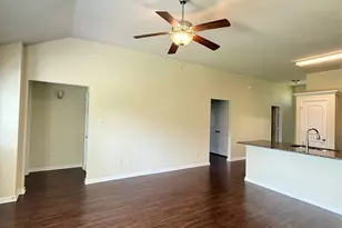 1134 Shadow Glenn Dr, Conroe, TX 77301 - Photo 4