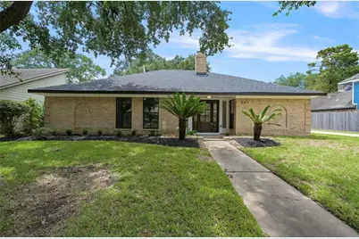 8811 Tavistock Drive, Houston, TX 77031 - Photo 1