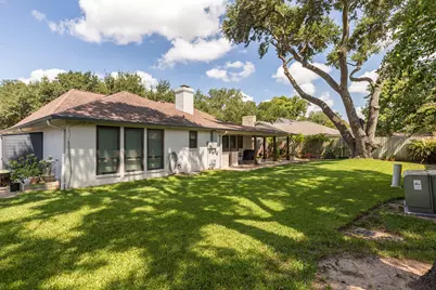 906 Eva Drive, Katy, TX 77493 - Photo 32
