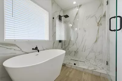 724 E 33rd Street, Houston, TX 77022 - Photo 18