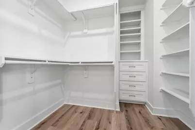 724 E 33rd Street, Houston, TX 77022 - Photo 20