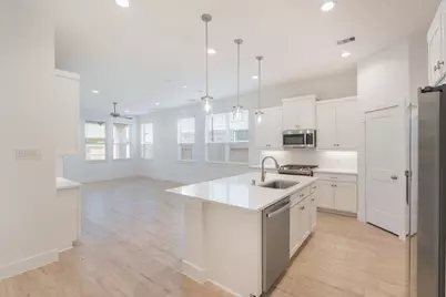 10747 Pine Pink, Conroe, TX 77385 - Photo 2