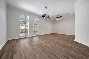 5918 Greenway Manor Ln, Spring, TX 77373 - Photo 12